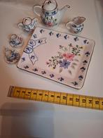 Miniatuur Theeservies met Bloemenmotief, Ophalen