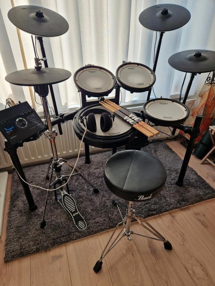 Roland TD-17KVX compleet inclusief hardware, Muziek en Instrumenten, Drumstellen en Slagwerk, Zo goed als nieuw, Roland, Elektronisch