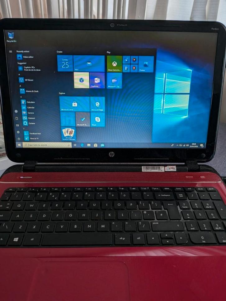 HP Pavilion 15 Laptop, Computers en Software, Windows Laptops, Gebruikt, 15 inch, SSD, Minder dan 2 Ghz, 8 GB, Qwerty, Ophalen