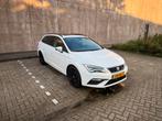 SEAT LEON ST 1.8 TSI PANO LED KESSY (seat,leon,pani,tsi,led), Auto's, 4 cilinders, Leder en Stof, Wit, Handgeschakeld