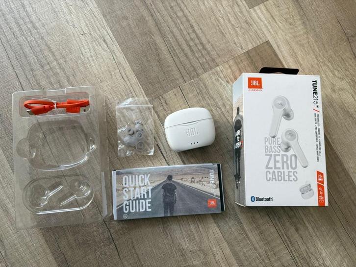 Oordopjes JBL tune 215 tws, Telecommunicatie, Mobiele telefoons | Oordopjes, Zo goed als nieuw, In oorschelp (earbud), Bluetooth