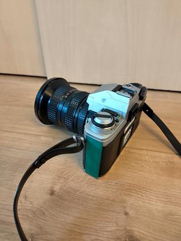 Minolta X-370 Spiegelreflexcamera beschikbaar voor biedingen