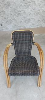6 tafels (stalen poot) met 24 stoelen (prijs per set), Tuin en Terras, Ophalen, Gebruikt, Hout