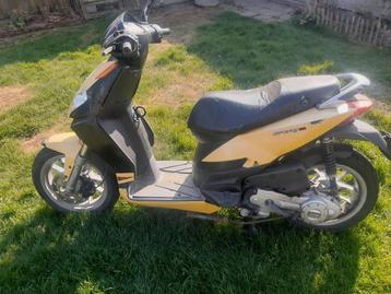 Aprilia sport ty 2011  beschikbaar voor biedingen