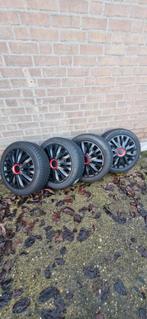 Winterbanden Maxxis/Hankook 185/55R15, Auto-onderdelen, Banden en Velgen, Ophalen, 15 inch, Banden en Velgen, Personenwagen