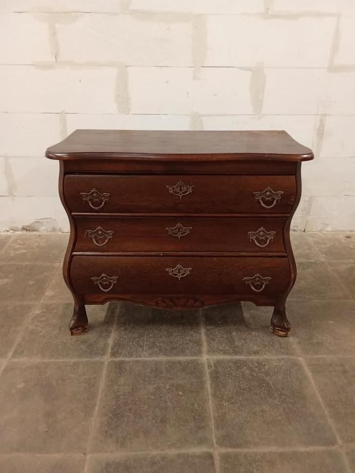 Klassiek Buikkastje met Sierlijke Handvatten, Huis en Inrichting, Kasten | Dressoirs, Gebruikt, Met lade(s), Overige houtsoorten