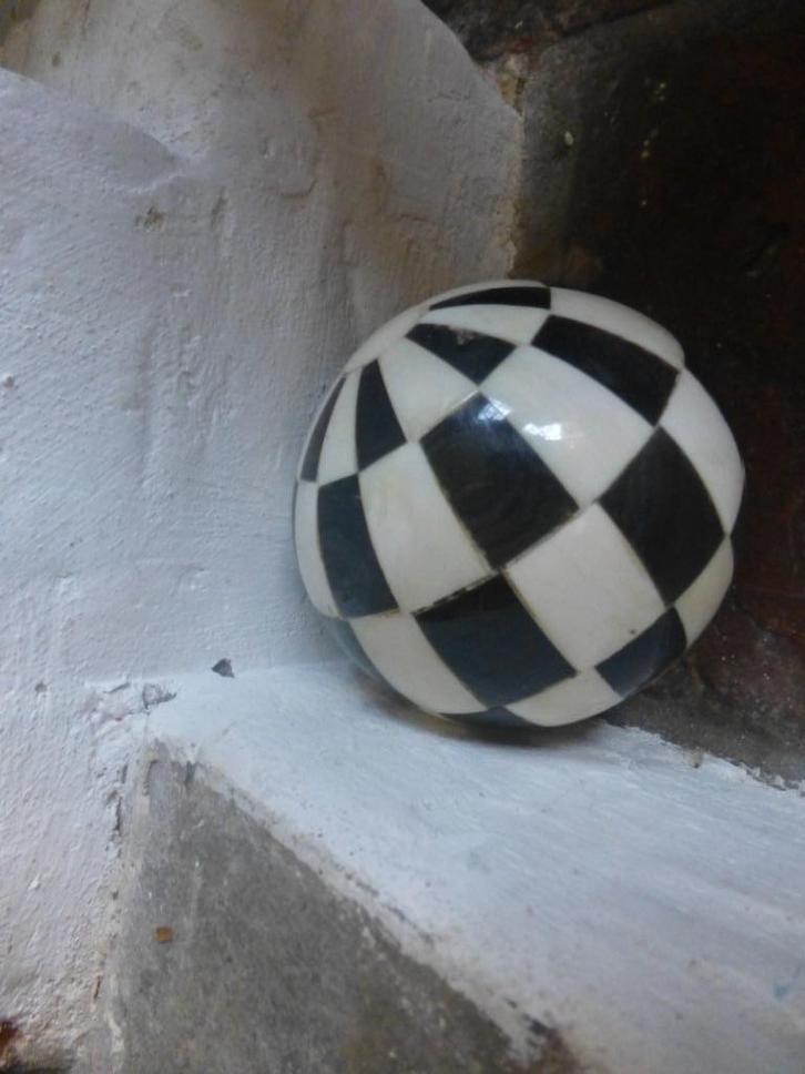 Vintage Decoratieve Bal mozaïek Hoorn en Been, Antiek en Kunst, Antiek | Woonaccessoires, Verzenden