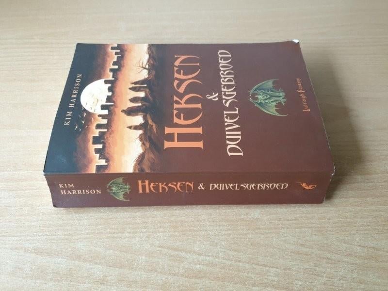 Kim Harrison - Heksen en Duivelsgebroed, Ophalen of Verzenden, Gelezen, Kim Harrison
