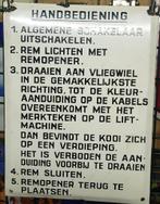 Emaille bord handbediening lift, Antiek en Kunst, Ophalen of Verzenden