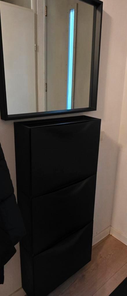 IKEA Schoenenkast met Spiegel - Goede Staat!, Huis en Inrichting, Kasten | Schoenenkasten, Ophalen