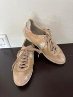 Zo goed als nieuwe Geox sneakers mt.39 € 12,00, Geox, Ophalen of Verzenden, Zo goed als nieuw, Sneakers of Gympen