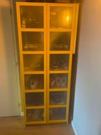 Gele IKEA kast met glas en planken, Huis en Inrichting, Ophalen, Gebruikt