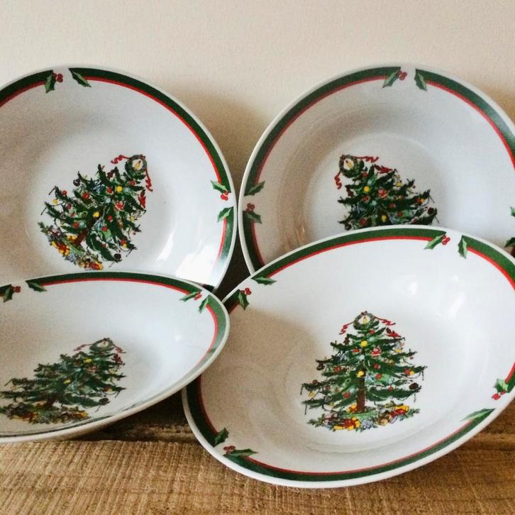 Set van 4 Diepe Borden Siaki Christmas Tree Kerstservies, Huis en Inrichting, Keuken | Servies, Nieuw, Bord(en), Overige stijlen
