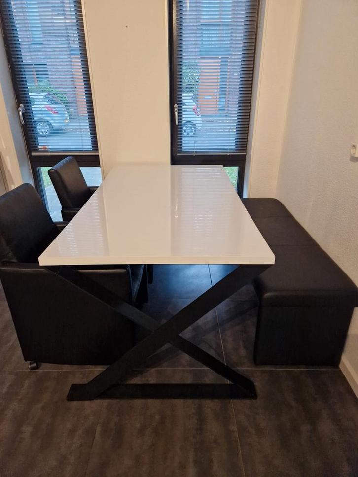 Moderne eettafel met bank en stoelen, Huis en Inrichting, Tafels | Eettafels, Gebruikt, 50 tot 100 cm, 150 tot 200 cm, Vijf personen of meer
