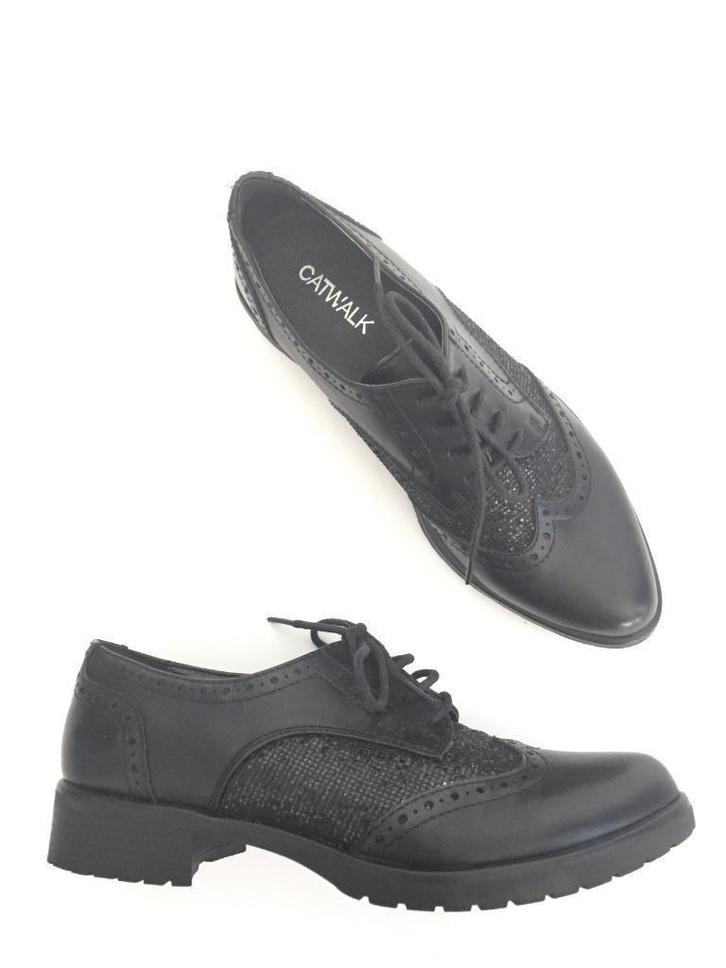 C627 Nieuw: CATWALK: maat 36 schoenen veter lage hak zwart, Kleding | Dames, Schoenen, Nieuw, Zwart, Ophalen of Verzenden