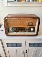 loewe opta planet 4720w, Antiek en Kunst, Antiek | Tv's en Audio, Ophalen of Verzenden