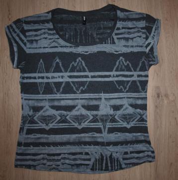 Grijs T-Shirt Eksept (L) beschikbaar voor biedingen
