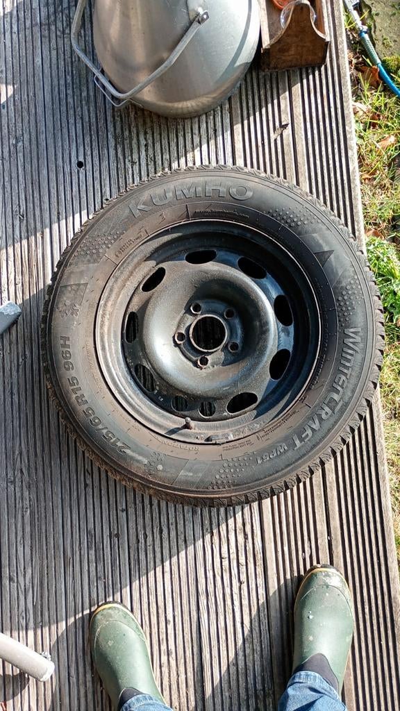 Zo goed als nieuwe winterbanden 4 stuks, Gebruikt, Banden en Velgen, Personenwagen, Winterbanden