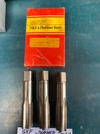 Schroefdraad Tappen M22 - Set, Doe-het-zelf en Verbouw, Ophalen of Verzenden, Gebruikt