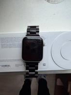 Apple Watch Series 4 (44mm), IOS, Ophalen of Verzenden, Waterdicht, Zilver