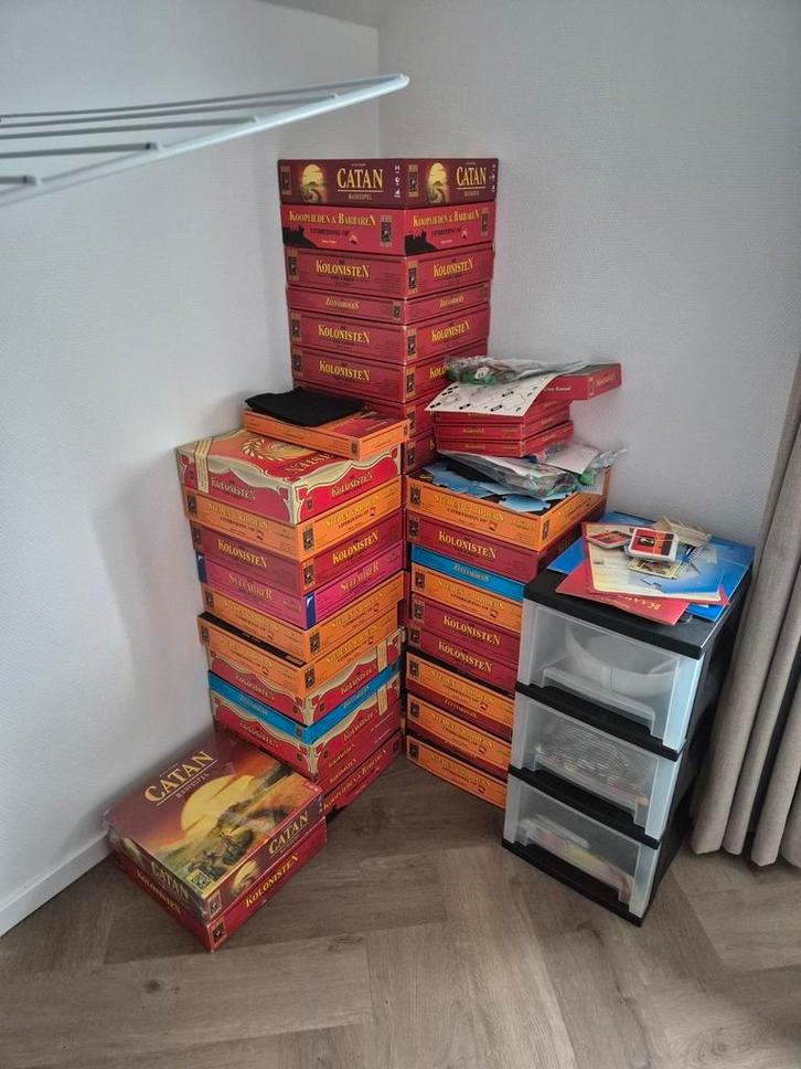 Heel veel Kolonisten van Catan, Hobby en Vrije tijd, Gezelschapsspellen | Bordspellen, Zo goed als nieuw, Ophalen of Verzenden