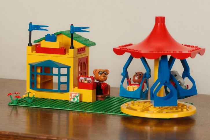 Fabuland 3668 Zweefmolen en Kermiswinkeltje, Kinderen en Baby's, Speelgoed | Duplo en Lego, Gebruikt, Ophalen of Verzenden