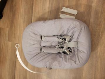 Stokke TrippTrapp newbornnestje inclusief verlengers beschikbaar voor biedingen
