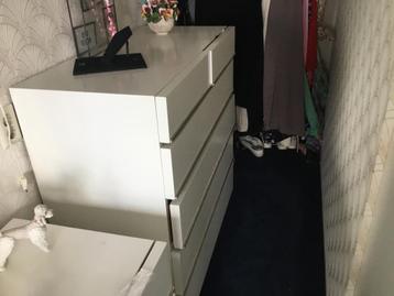 Ladenkast 1.10 meter lang 1.20 meter hoog goede staat