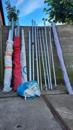 Partij voor zeilboot zeilen, masten, gieken, spriet, Watersport en Boten, Zeilen en Zeiltoebehoren, Ophalen, Gebruikt, Minder dan 15 m²