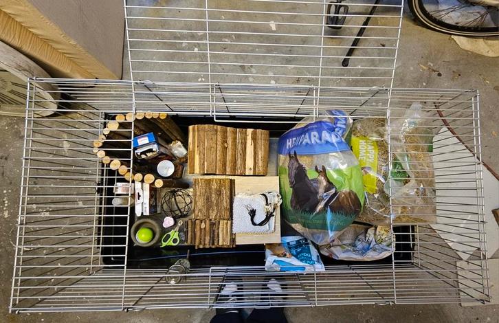 Cavia of konijnenhok, Dieren en Toebehoren, Knaagdieren en Konijnen | Hokken en Kooien, Gebruikt, Kooi, Minder dan 60 cm, 110 cm of meer