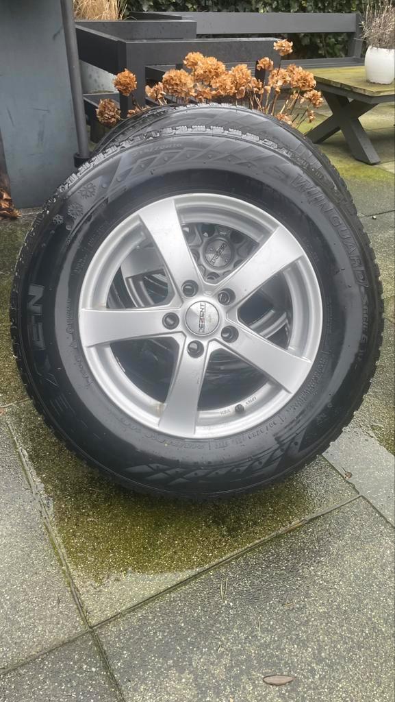 8 BANDEN MET VELG MITSUBISHI 16inch, Auto-onderdelen, Banden en Velgen, Band(en), Winterbanden, 16 inch, 215 mm, Gebruikt, Ophalen