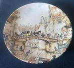 Wandbord van Anton Pieck, Stadsgezicht, doorsn. 22 cm., Antiek en Kunst, Antiek | Wandborden en Tegels, Ophalen of Verzenden
