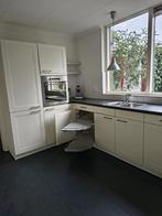 Complete witte hoekkeuken met inbouwapparatuur (Pelgrim), Ophalen, Gebruikt, Wit, Graniet of Steen
