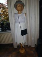 FEESTJURK WIT 134 - MAAT 9 HEEL SCHATTIG, ROMANTISCHE JURK, Meisje, Ophalen of Verzenden, Zo goed als nieuw, Jurk of Rok