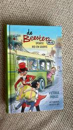 Victoria Farkas - De Beestenbus, Boeken, Ophalen of Verzenden, Zo goed als nieuw, Victoria Farkas