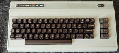 Commodore VIC-20 shortboard versie, Computers en Software, Vintage Computers, Ophalen of Verzenden