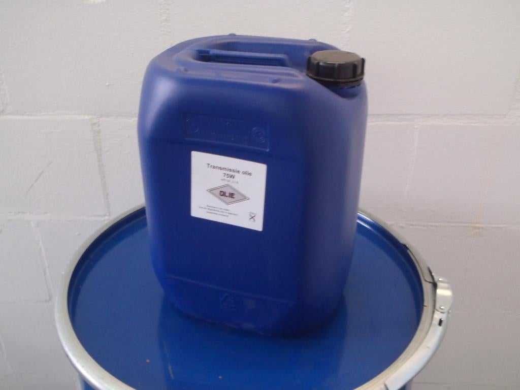 Transmissieolie, SAE 75 W GL3, GL4 in 20 liter verpakking., Ophalen of Verzenden