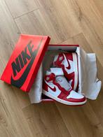Air Jordan 1 Retro High OG Varsity Red Sail – nieuw in doos, Ophalen of Verzenden, Nieuw, Overige kleuren
