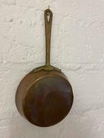 Antiek klein steelpannetje rood met geel koper, Ophalen of Verzenden, Koper