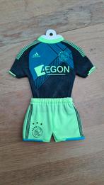 Ajax Uittenue hanger, Ophalen of Verzenden, Zo goed als nieuw