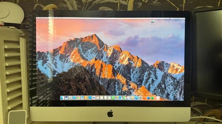 27" iMac aangeboden, Computers en Software, Apple Desktops, Gebruikt, iMac, HDD, 2 tot 3 Ghz, 4 GB, Ophalen