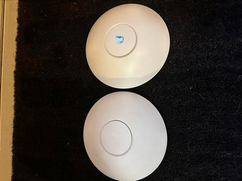 Ubiquiti AP AC Long Range (Wifi 5) - Per stuk of als set, Computers en Software, Accesspoints, Gebruikt, Ophalen of Verzenden