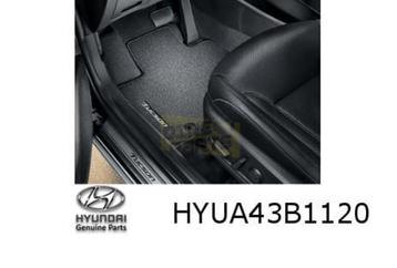 Hyundai Tucson Mattenset (4x) velours tekst "Tucson Originee beschikbaar voor biedingen