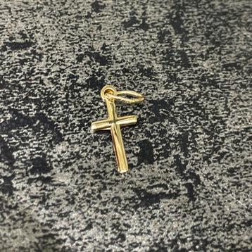 14 k gouden kruis hanger beschikbaar voor biedingen