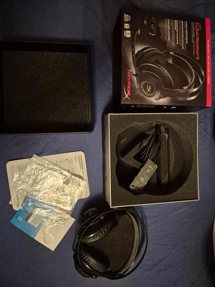 Kingston HyperX Cloud Revolver S Gaming Headset, Computers en Software, Headsets, Gebruikt, Over-ear, Bedraad, Gaming headset