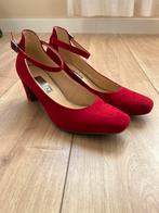 Gabor rode pumps maat 6(39), Kleding | Dames, Schoenen, Ophalen of Verzenden, Zo goed als nieuw, Rood