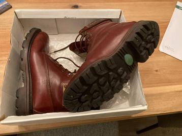 karl kani wandelschoenen  beschikbaar voor biedingen