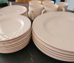 servies: bekers en borden - NU ophalen, Huis en Inrichting, Ophalen, Overige typen, Zo goed als nieuw, Overige stijlen