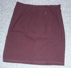 Mooie aubergine kleur korte C&A stretch rok, mt 40, Kleding | Dames, Rokken, Maat 38/40 (M), Paars, Ophalen of Verzenden, Zo goed als nieuw