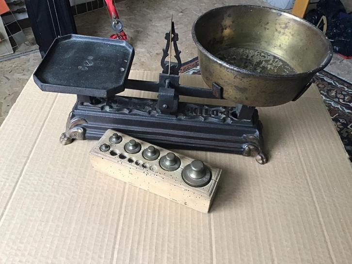 Antieke Weegschaal met Gewichten, Witgoed en Apparatuur, Weegschalen, Gebruikt, Analoog, Overige typen, Minder dan 10 kg, Ophalen